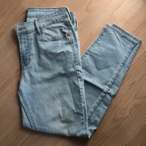 Very Light Blue Skinny Jeans